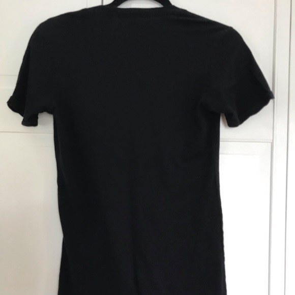 Urban Outfitters black v neck t-shirt - Picture 3 of 3